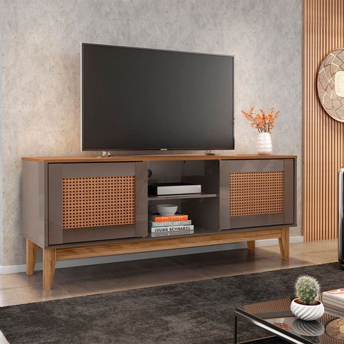 Rack Casa D Safira com 135 cm de Largura, 2 Portas, ideal para TV de até 60” Cinza Perola e Cedro